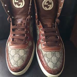 shoe designer for gucci|authentic Gucci shoes price.